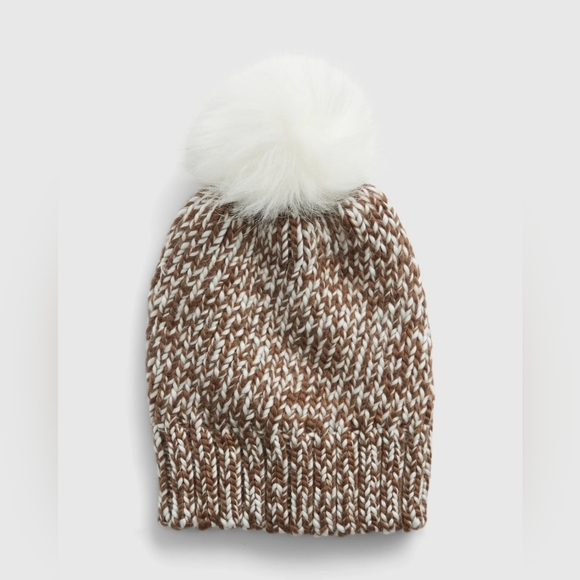 NWT - Girls Gap Marble Knit Pom Pom Hat (S/M) & matching Touchscreen Gloves (S) - Picture 2 of 3